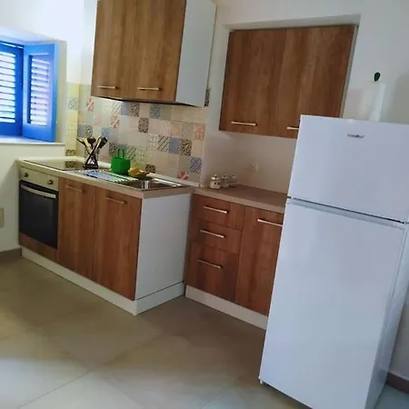 度假居 Casa Vacanze Cavusu Beta - Monolocale 锡库利亚纳